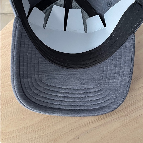 Gray Baseball Cap Brand New - Picture 5 of 9